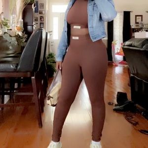 Long sleeve brown two piece